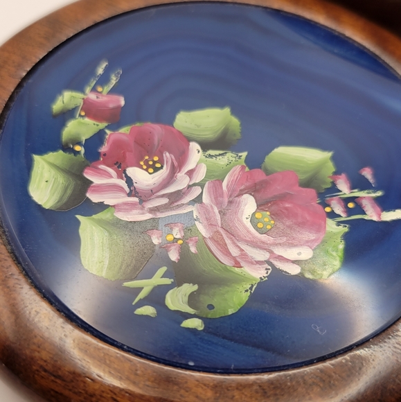 Vintage Woodstone Lined trikent Box with Handpainted Flowers/ Natural Agate Lid - Picture 7 of 7